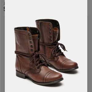 Steve Madden Troopa Boot